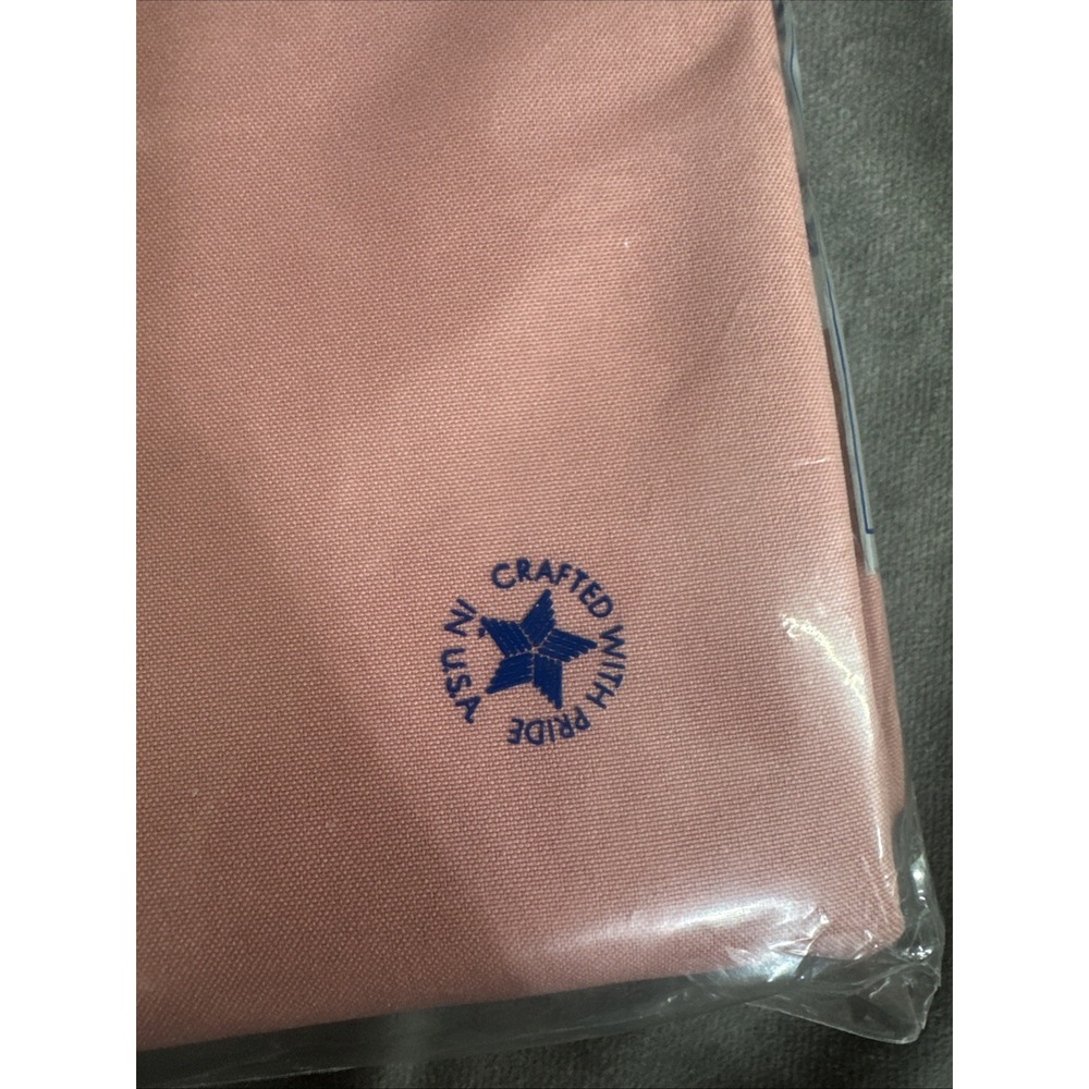 satin striped fabric tablecloth Scotchgard stain Resistant pink 60x84 Oval - Picture 5 of 6